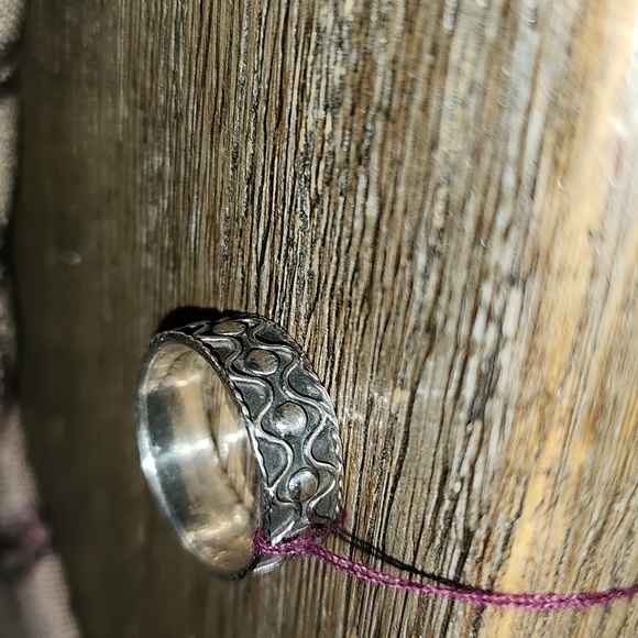 New Sterling Silver Wide Tribal Band Size 6 - Picture 3 of 7